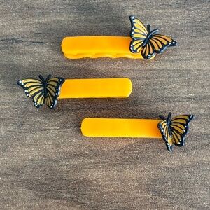 RAINBOW HIGH Fantastic Fashion Poppy Rowan Doll Outfit 3 BUTTERFLY HAIR CLIPS